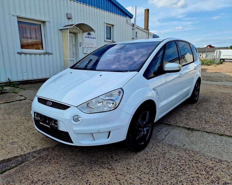 Gebraucht 2010 Ford S-MAX Titanium S Van / Kleinbus | 4.800 € (Superpreis) - Bild 1/4