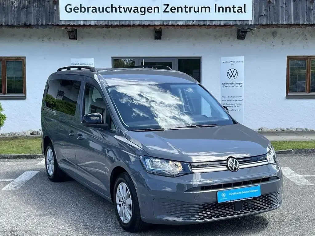 Gebraucht VW Caddy Life 102 PS (75 kW) 2025 Pure grey (grau) Van / Kleinbus