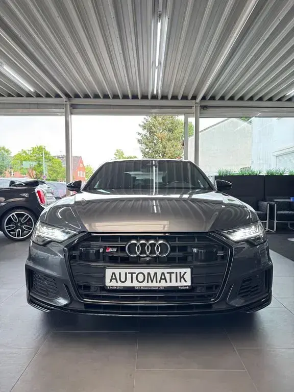 Gebraucht Audi S6 Comfort 344 PS (253 kW) 2020 Grau Limousine