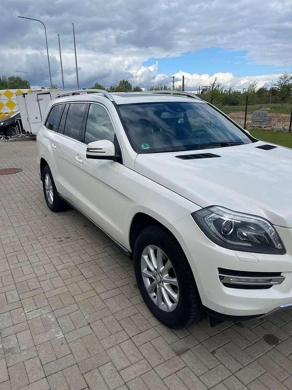 Gebraucht Mercedes GL350 258 PS (189 kW) 2013 Weiß SUV