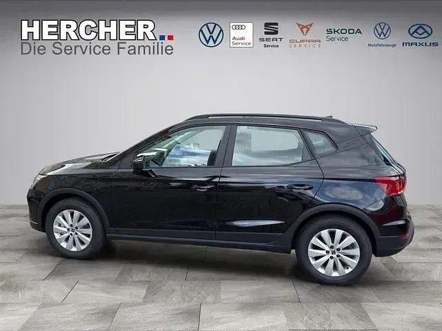 Neu Seat Arona Style 95 PS (69 kW) 2025 Schwarz SUV