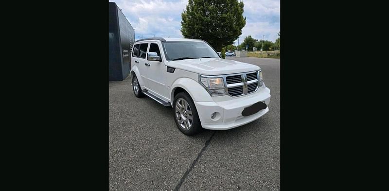 Gebraucht Dodge Nitro 174 PS (127 kW) 2008 Weiß SUV