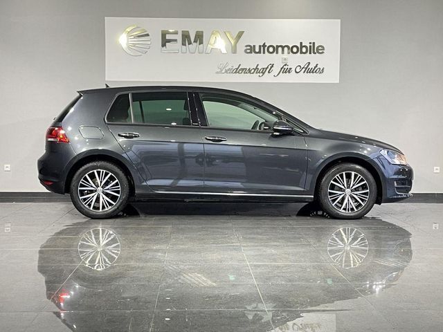 Gebraucht VW Golf VII Allstar 86 PS (63 kW) 2016 Grau Limousine