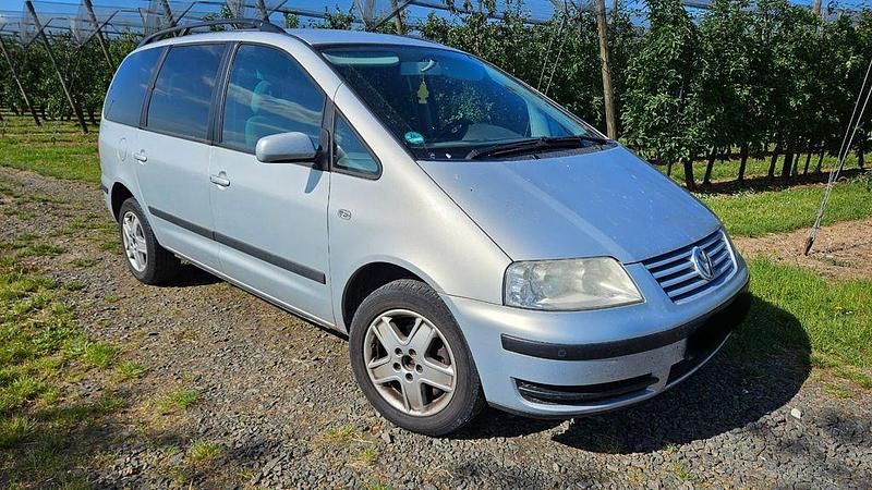Gebraucht VW Sharan Family 150 PS (110 kW) 2001 Silber Van / Kleinbus