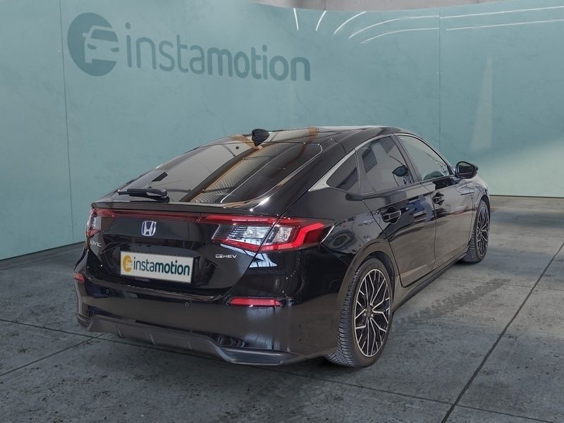Gebraucht Honda Civic Elegance 143 PS (105 kW) 2022 Schwarz Limousine