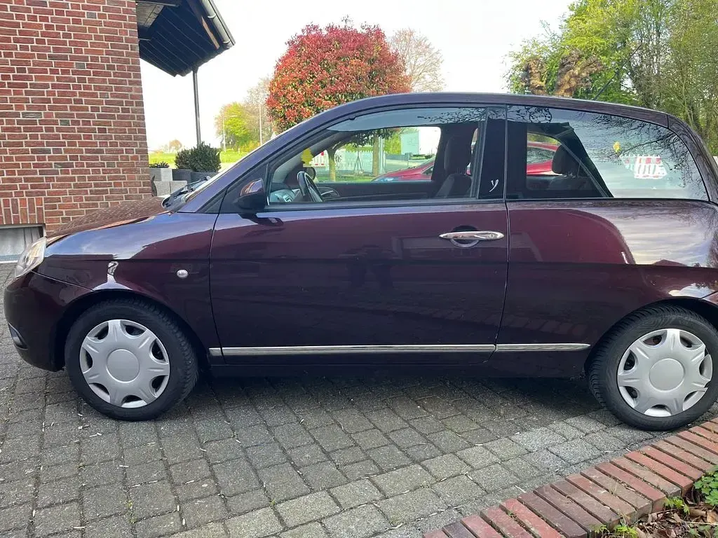 Gebraucht Lancia Ypsilon 77 PS (56 kW) 2009 Kleinwagen