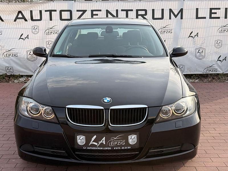 Gebraucht BMW 320 Sport Line 150 PS (110 kW) 2005 Schwarz Limousine