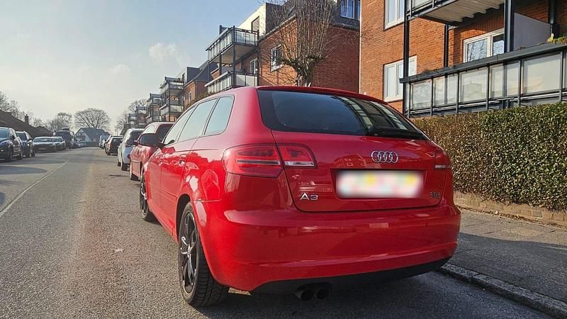 Gebraucht Audi A3 Comfort 200 PS (147 kW) 2009 Rot Kleinwagen