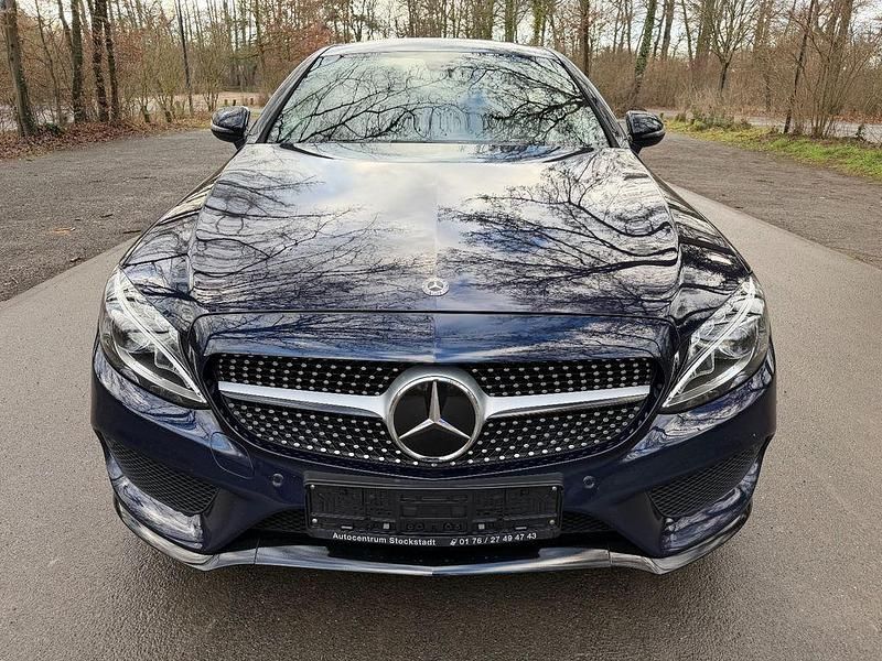 Gebraucht Mercedes C200 AMG line 184 PS (135 kW) 2017 Blau Coupé