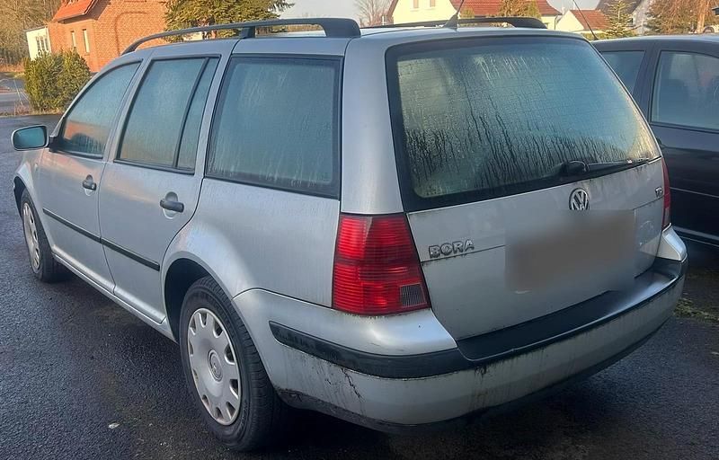 Gebraucht VW Bora 116 PS (85 kW) 1999 Silber Kombi