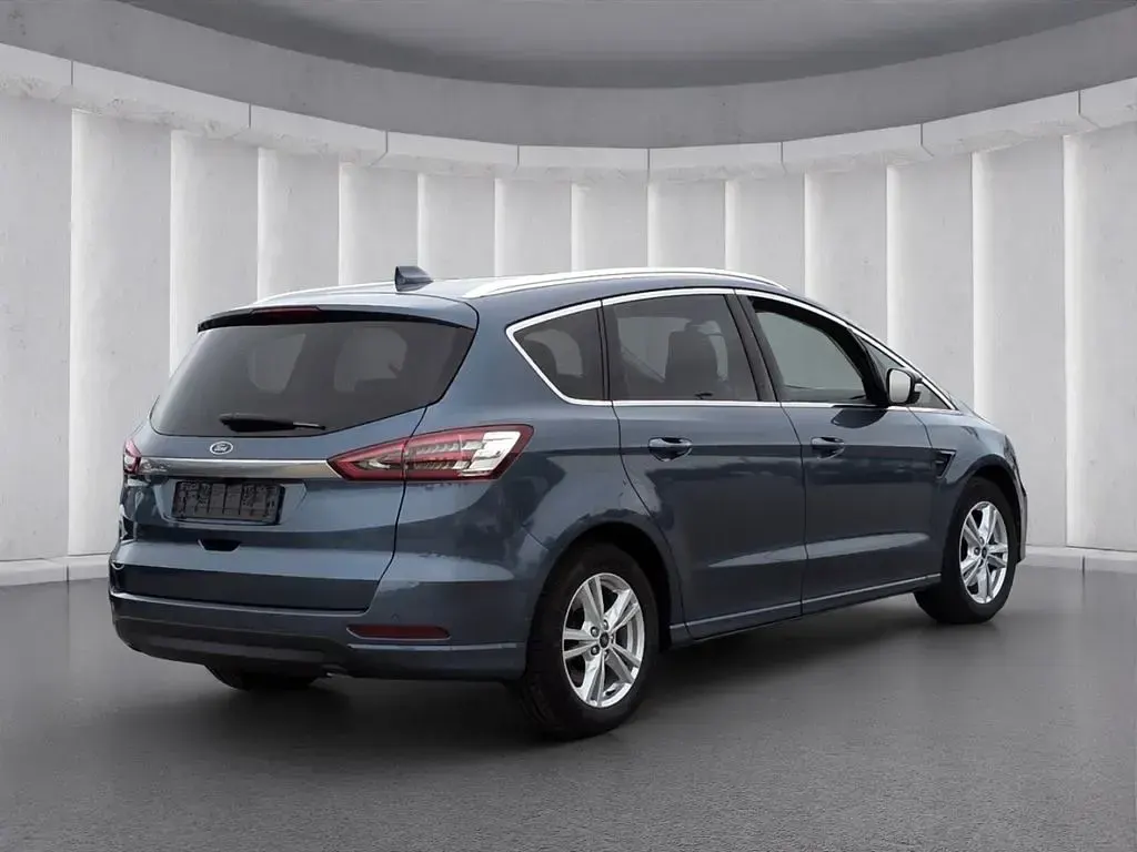 Gebraucht Ford S-MAX Titanium 150 PS (110 kW) 2022 Blau Van / Kleinbus