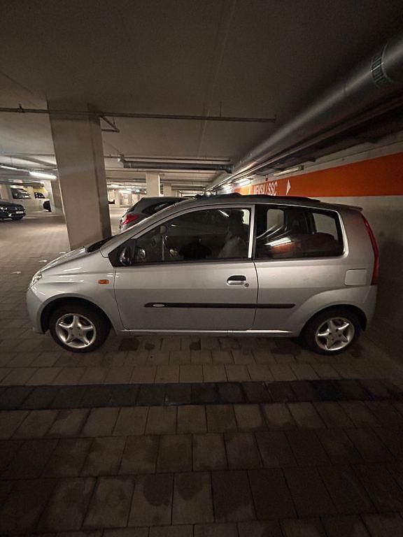 Gebraucht Daihatsu Cuore 58 PS (42 kW) 2005 Grau Kleinwagen