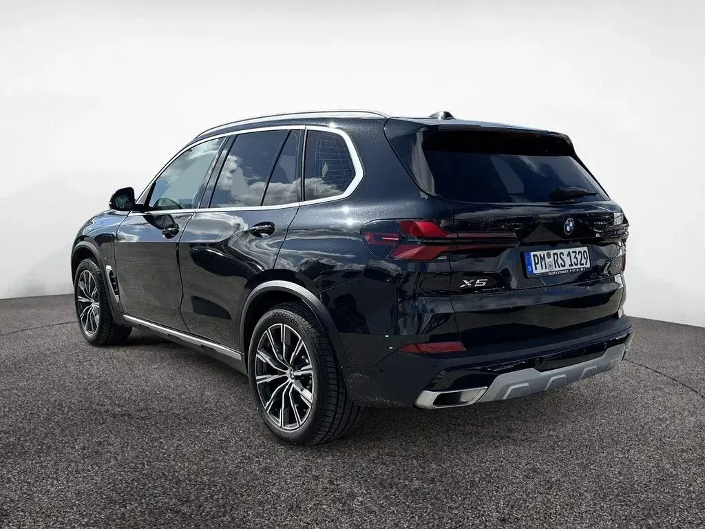 Używany BMW X5 Performance 490 KM (360 kW) 2024 Czarny SUV
