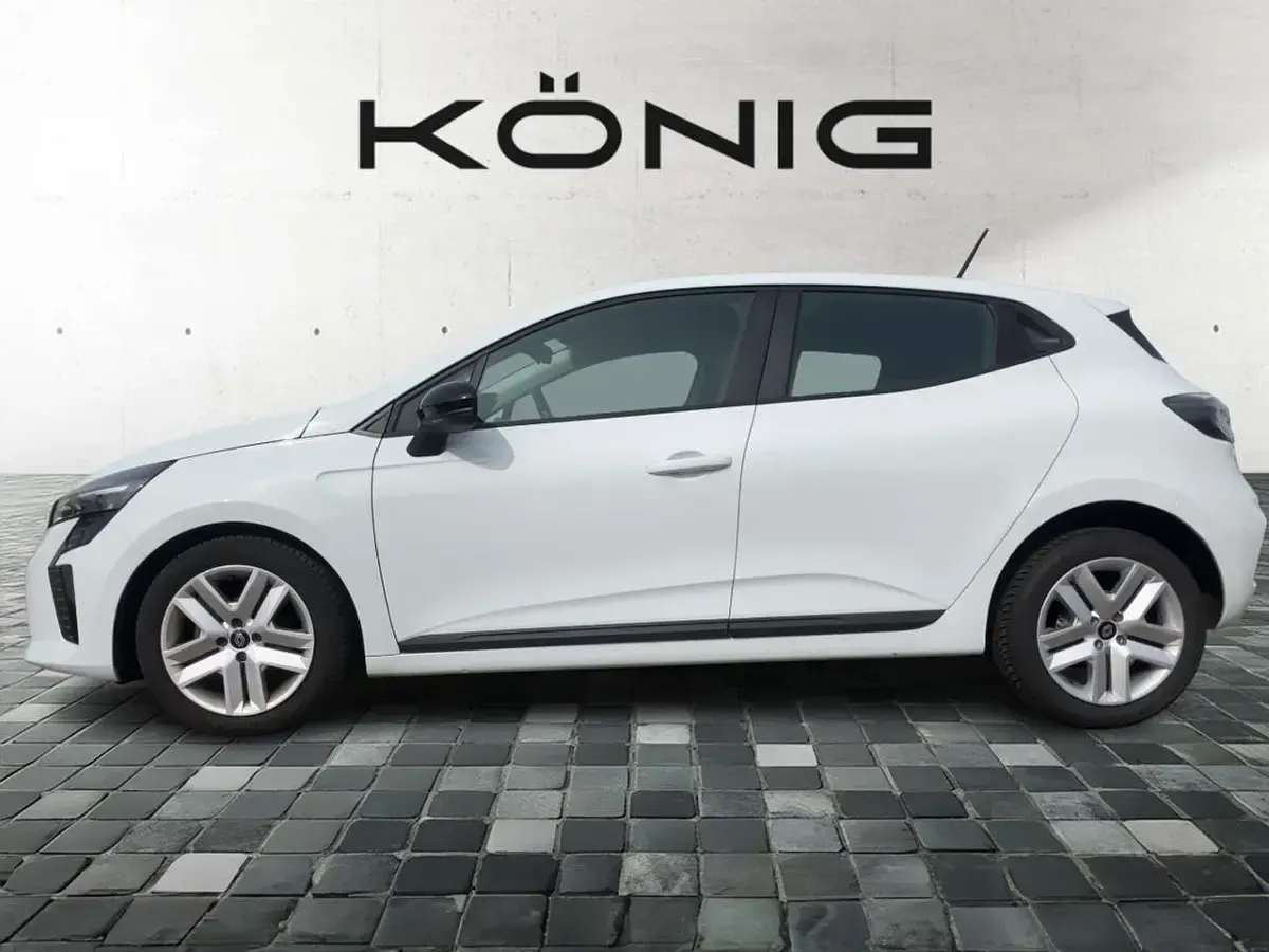 Gebraucht Renault Clio V Evolution 67 PS (49 kW) 2023 Weiß Limousine