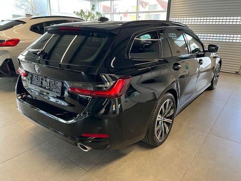 Gebraucht BMW 320 Comfort Edition 190 PS (139 kW) 2025 Schwarz Kombi