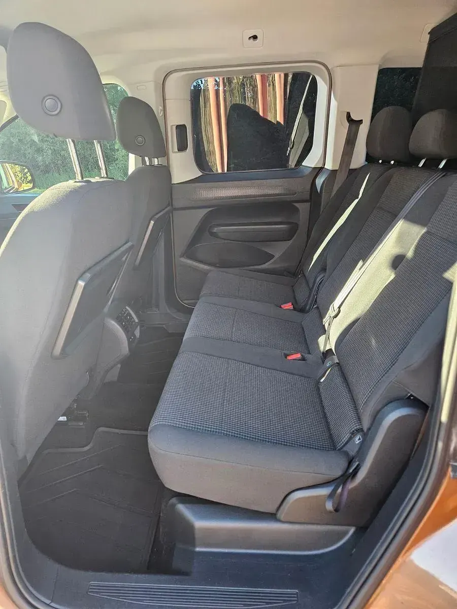 Gebraucht VW Caddy Family 122 PS (89 kW) 2022 Orange Van / Kleinbus
