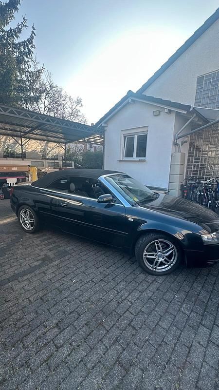 Gebraucht Audi A4 Cabriolet 220 PS (161 kW) 2002 Schwarz Cabrio