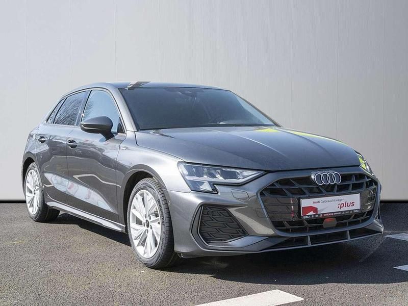 Gebraucht Audi A3 S-Line 150 PS (110 kW) 2025 Grau Limousine