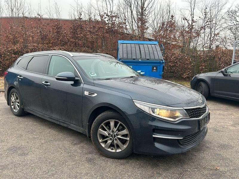 Gebraucht Kia Optima 141 PS (103 kW) 2018 Blau Kombi