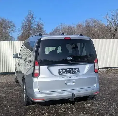 Gebraucht Ford Grand Tourneo Connect Titanium 102 PS (75 kW) 2023 Silber Van / Kleinbus