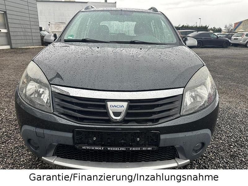 Gebraucht Dacia Sandero Stepway 87 PS (63 kW) 2010 Grau Limousine