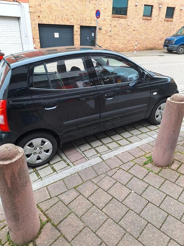 Gebraucht Kia Picanto 56 PS (41 kW) 2007 Schwarz Kleinwagen