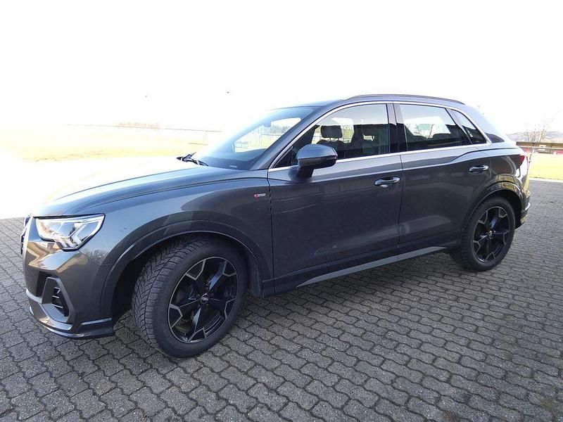 Gebraucht Audi Q3 S-Line 150 PS (110 kW) 2020 Grau SUV