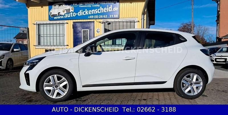 Neu Renault Clio V 91 PS (66 kW) 2025 Polarweiß Kleinwagen
