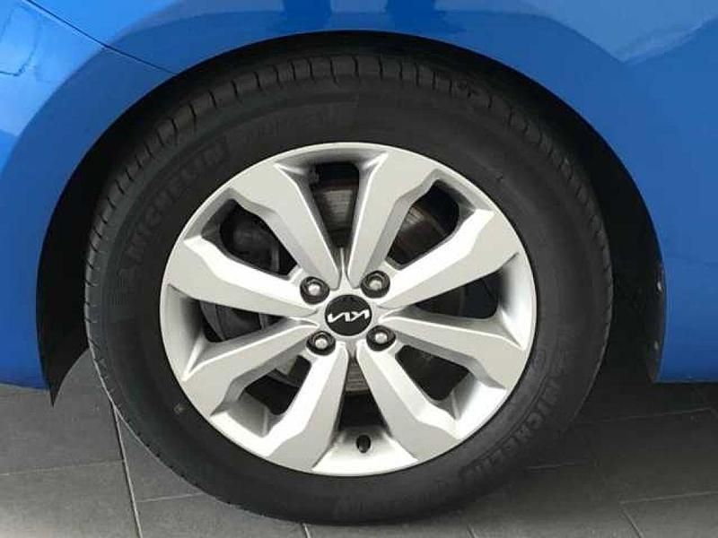 Gebraucht Kia Rio Vision 84 PS (61 kW) 2021 Sporty blue Limousine