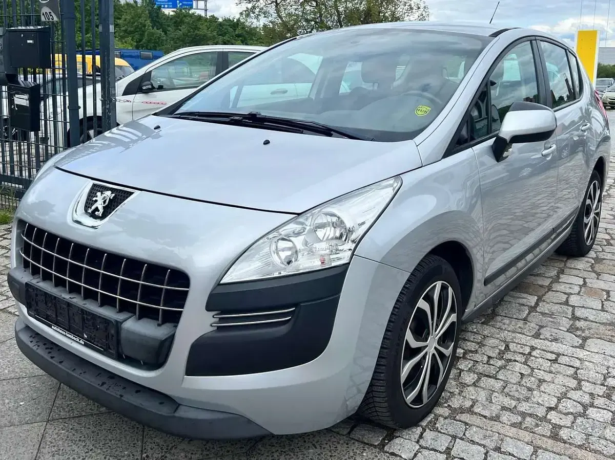 Gebraucht Peugeot 3008 Access 120 PS (88 kW) 2012 Lackierung mit schutzlack Kombi