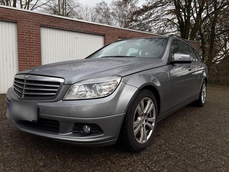 Gebraucht Mercedes C220 170 PS (125 kW) 2008 Grau Kombi