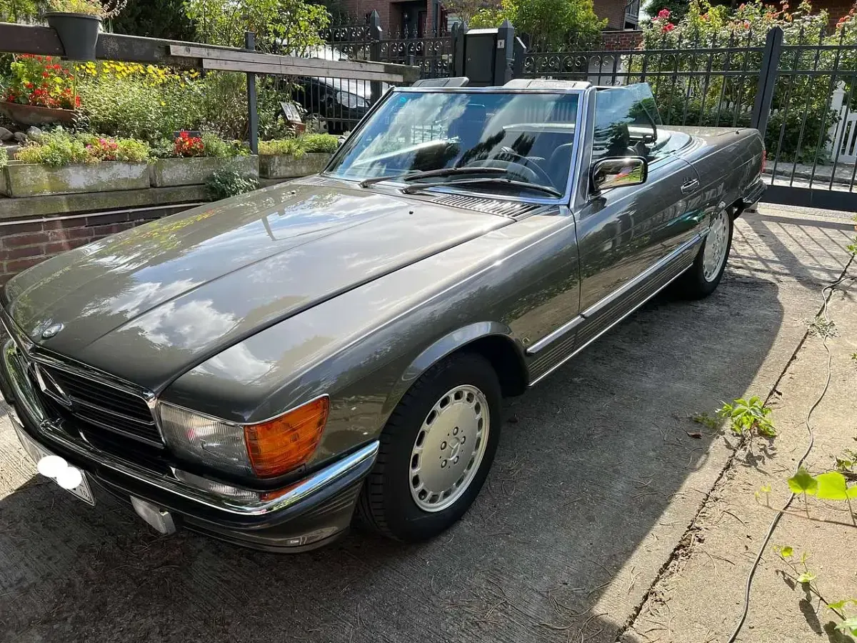 Gebraucht Mercedes SL300 179 PS (131 kW) 1988 Grau Cabrio