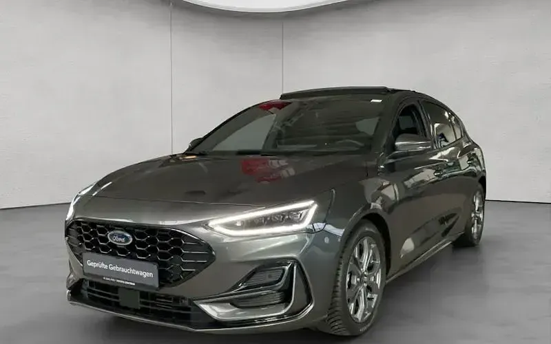 Używany Ford Focus ST-Line X 155 KM (114 kW) 2024 Sedan/Limuzyna