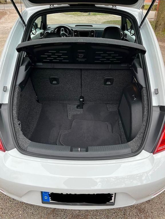 Gebraucht VW Beetle Sport 200 PS (147 kW) 2012 Weiß Kleinwagen