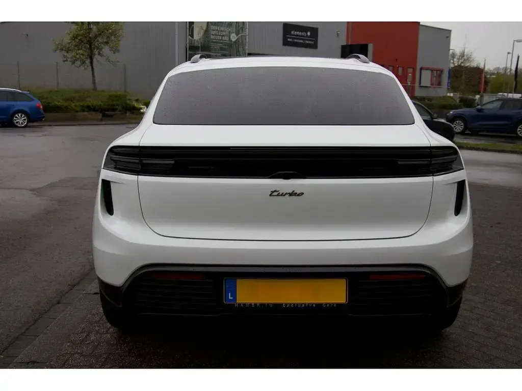 Gebraucht Porsche Macan Turbo 469 kW (639 PS) 2025 Weiß SUV