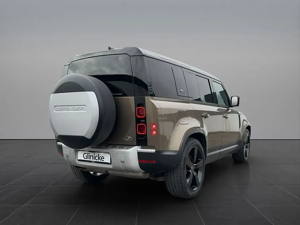 Usata Land Rover Defender HSE 249 CV (183 kW) 2021 Verde SUV
