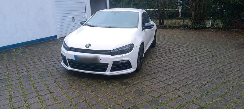 Usata VW Scirocco 200 CV (147 kW) 2008 Bianco Coupé