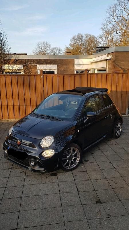 Gebraucht Abarth 595C 145 PS (106 kW) 2019 Schwarz Cabrio