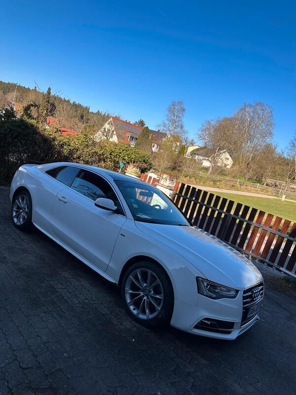Weiß Gebraucht 2013 Audi A5 Coupé | 16.990 € (Fairer Preis) - Bild 1/4