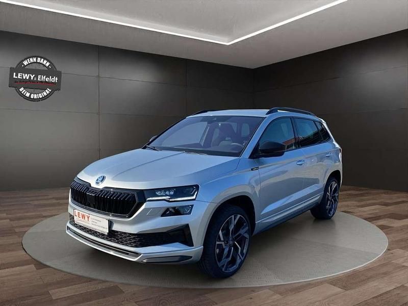 Gebraucht Skoda Karoq SportLine 150 PS (110 kW) 2025 Silber SUV