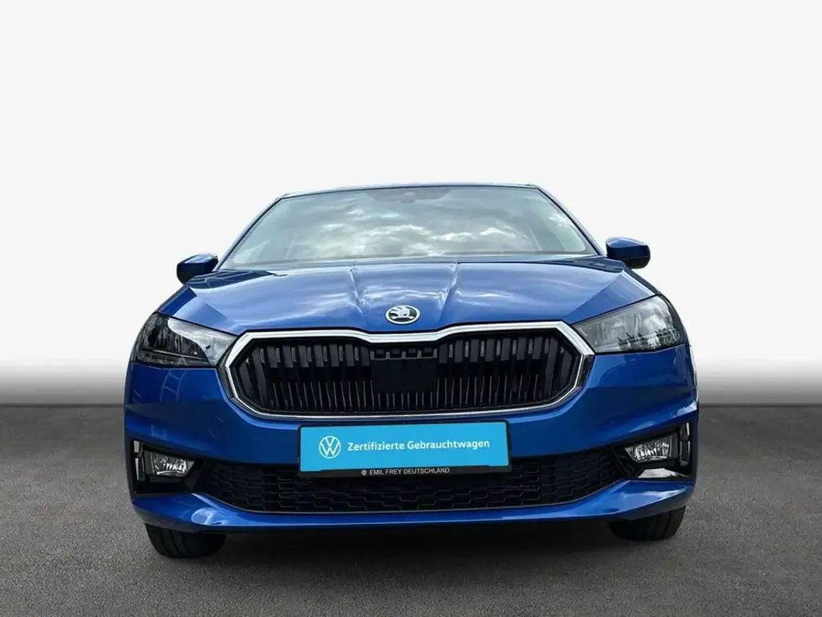 Gebraucht Skoda Fabia Active 95 PS (69 kW) 2022 Raceblau metallic Kleinwagen