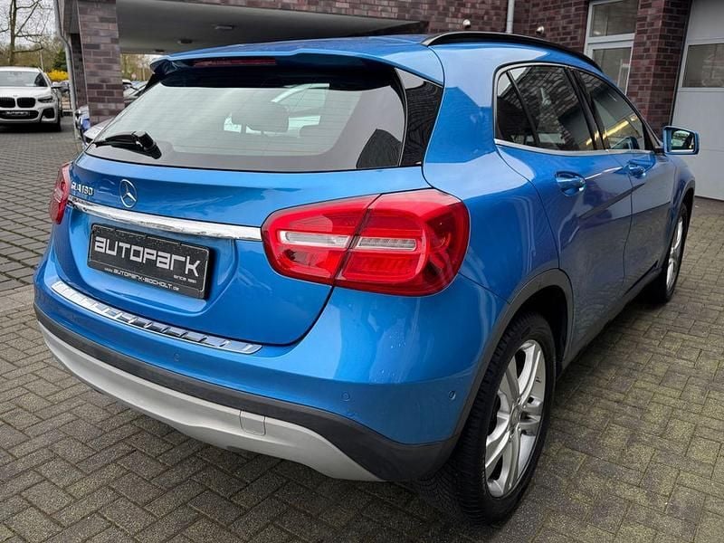 Gebraucht Mercedes GLA180 Style 122 PS (89 kW) 2016 Blau SUV