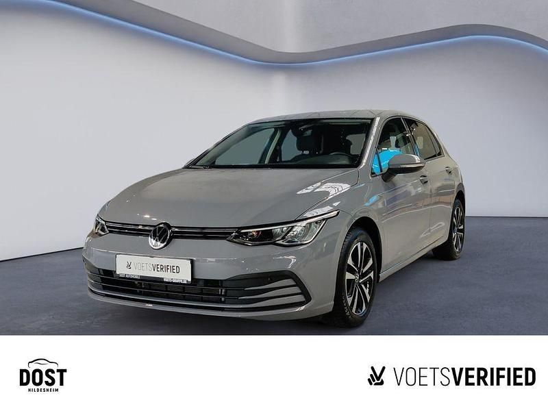 Grau Gebraucht 2020 VW Golf VIII United Limousine | 17.930 € (Fairer Preis) - Bild 1/4