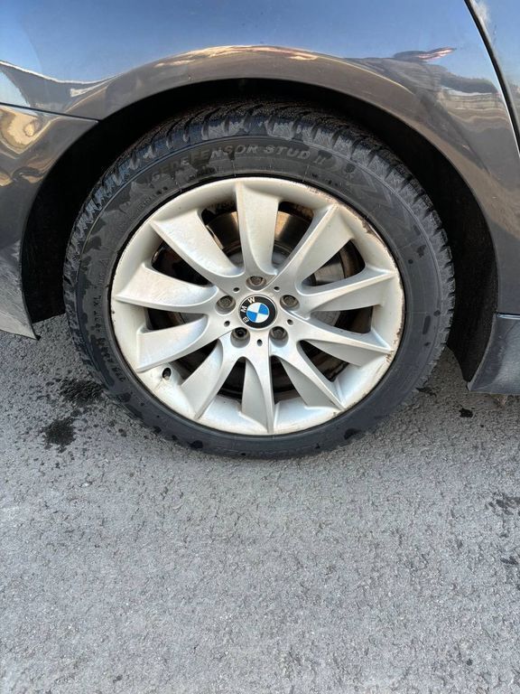 Gebraucht BMW 523 Sport Line 204 PS (150 kW) 2011 Schwarz Limousine