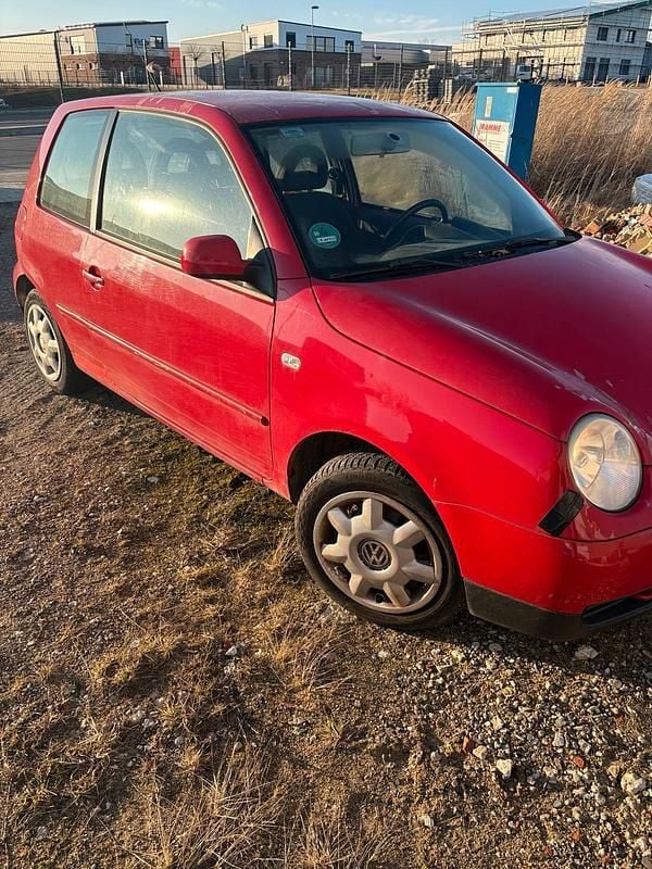 Gebraucht VW Lupo 75 PS (55 kW) 2002 Rot Kleinwagen