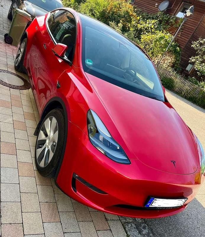 Gebraucht Tesla Model Y 378 kW (514 PS) 2023 Rot SUV