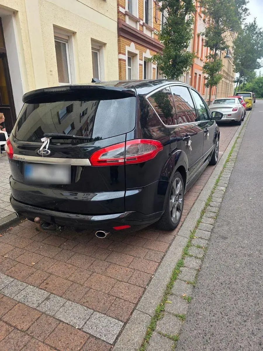 Gebraucht Ford S-MAX Titanium X 200 PS (147 kW) 2013 Schwarz Van / Kleinbus