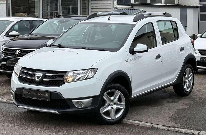 Gebraucht Dacia Sandero Prestige 90 PS (66 kW) 2016 Weiß Kleinwagen