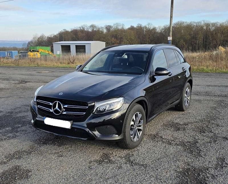 Schwarz Gebraucht 2019 Mercedes GLC220 Exclusive Coupé | 30.400 € (Superpreis) - Bild 1/4