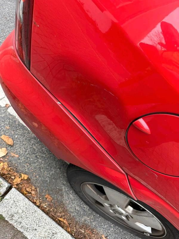 Gebraucht Opel Astra Cabriolet 125 PS (91 kW) 2002 Rot Cabrio